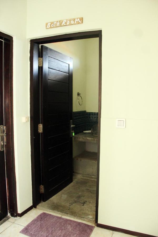 Ala Hostel Seminyak Eksteriør billede
